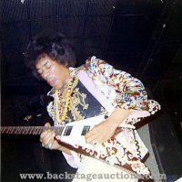 www.backstageauctions.com